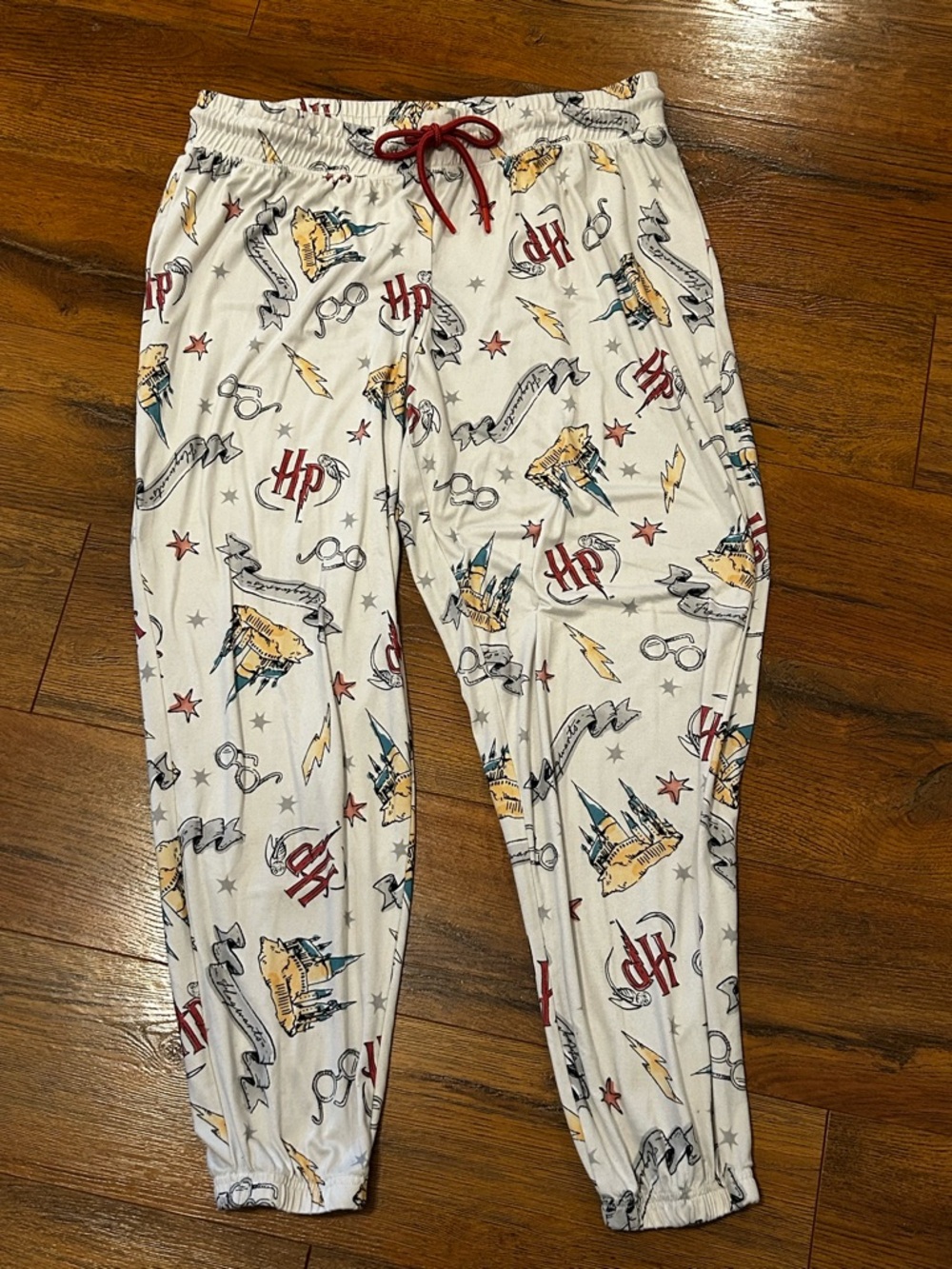 Wizarding World of Harry Potter Women’s Large Jogger Pajama Bottom Red